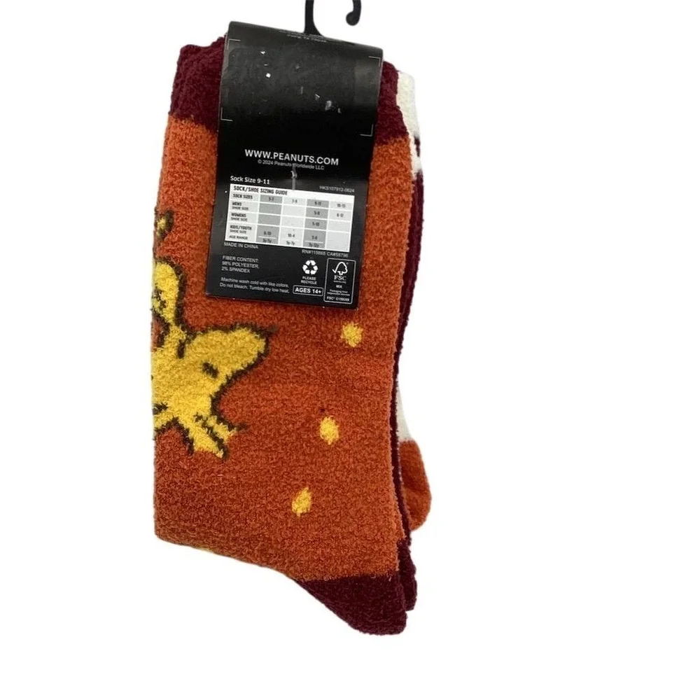 Snoopy Peanuts Women's Mid Calf Socks Multicolor Floral 3 Pair Size‎ 9-11